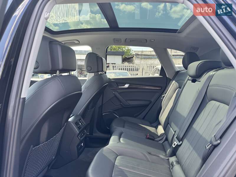 Внедорожник / Кроссовер Audi Q5 2019 в Тернополе