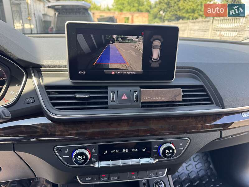 Внедорожник / Кроссовер Audi Q5 2019 в Тернополе