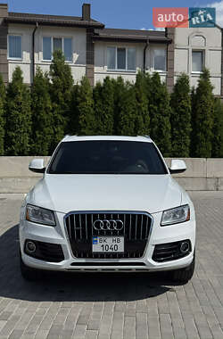 Позашляховик / Кросовер Audi Q5 2015 в Рівному