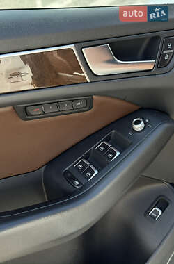 Внедорожник / Кроссовер Audi Q5 2015 в 