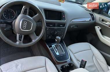 Внедорожник / Кроссовер Audi Q5 2011 в 