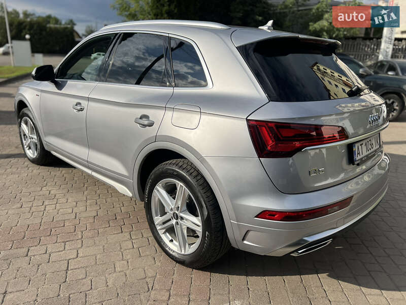 Внедорожник / Кроссовер Audi Q5 2024 в Ивано-Франковске