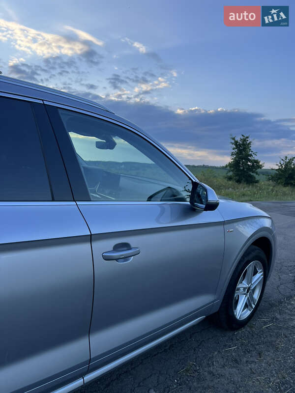 Внедорожник / Кроссовер Audi Q5 2024 в Ивано-Франковске