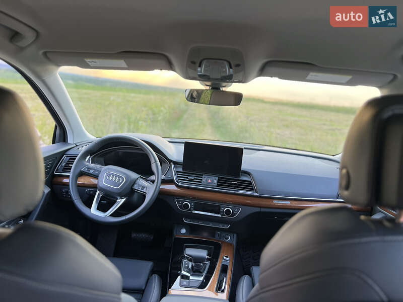 Внедорожник / Кроссовер Audi Q5 2024 в Ивано-Франковске