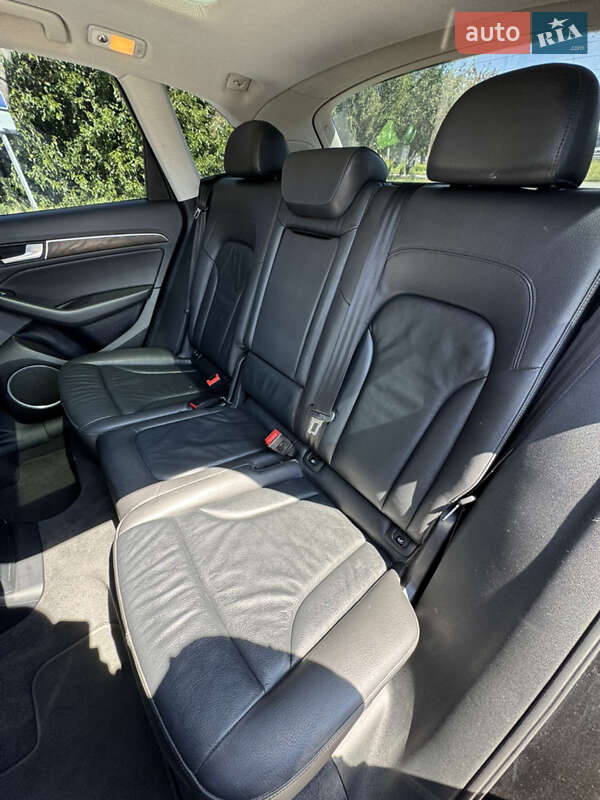 Внедорожник / Кроссовер Audi Q5 2015 в Черкассах
