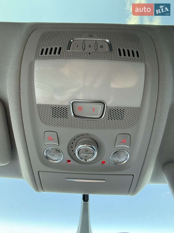 Внедорожник / Кроссовер Audi Q5 2013 в Черновцах