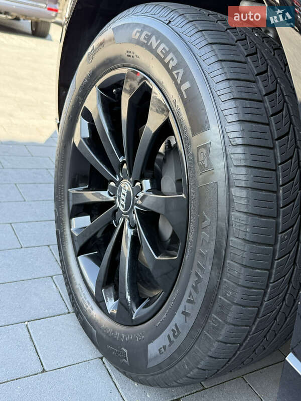 Внедорожник / Кроссовер Audi Q5 2013 в Черновцах