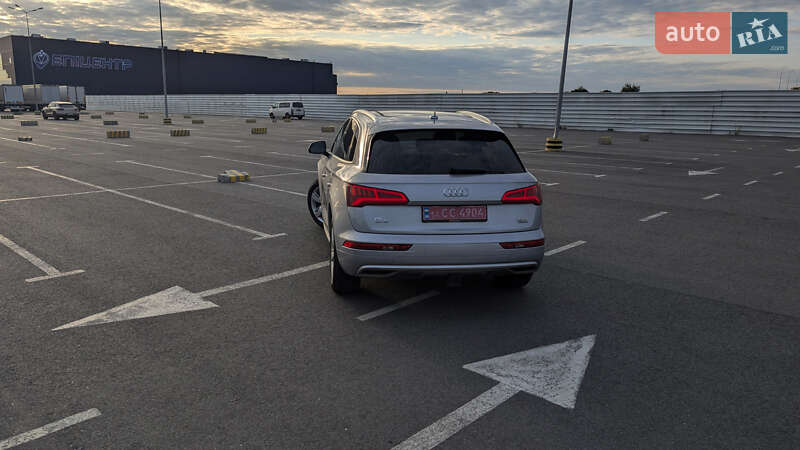 Внедорожник / Кроссовер Audi Q5 2017 в Львове фото 16 Внедорожник / Кроссовер Audi Q5 2017 в Львове