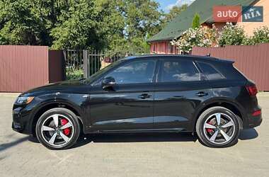 Внедорожник / Кроссовер Audi Q5 2024 в 