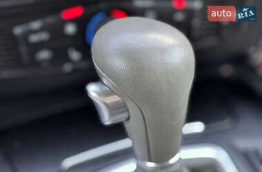 Внедорожник / Кроссовер Audi Q5 2011 в 