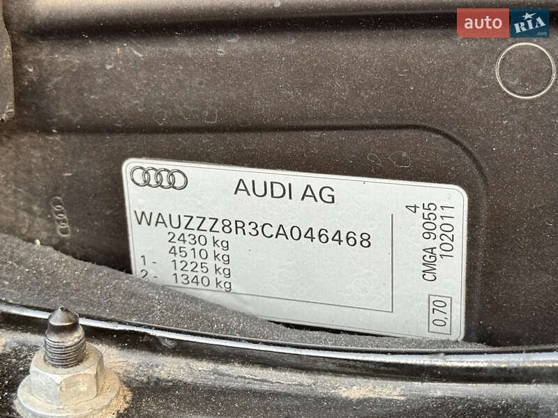 Позашляховик / Кросовер Audi Q5 2011 в Києві