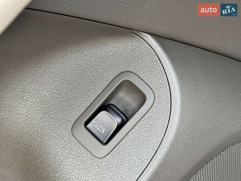 Позашляховик / Кросовер Audi Q5 2011 в Києві