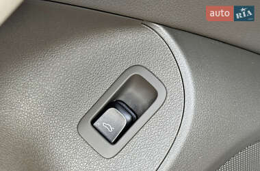 Внедорожник / Кроссовер Audi Q5 2011 в 