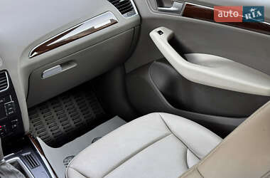 Внедорожник / Кроссовер Audi Q5 2011 в 