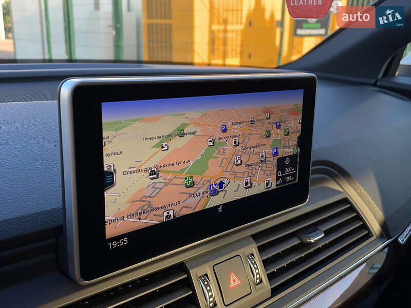 Внедорожник / Кроссовер Audi Q5 2018 в Луцке
