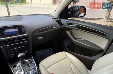 Внедорожник / Кроссовер Audi Q5 2014 в 