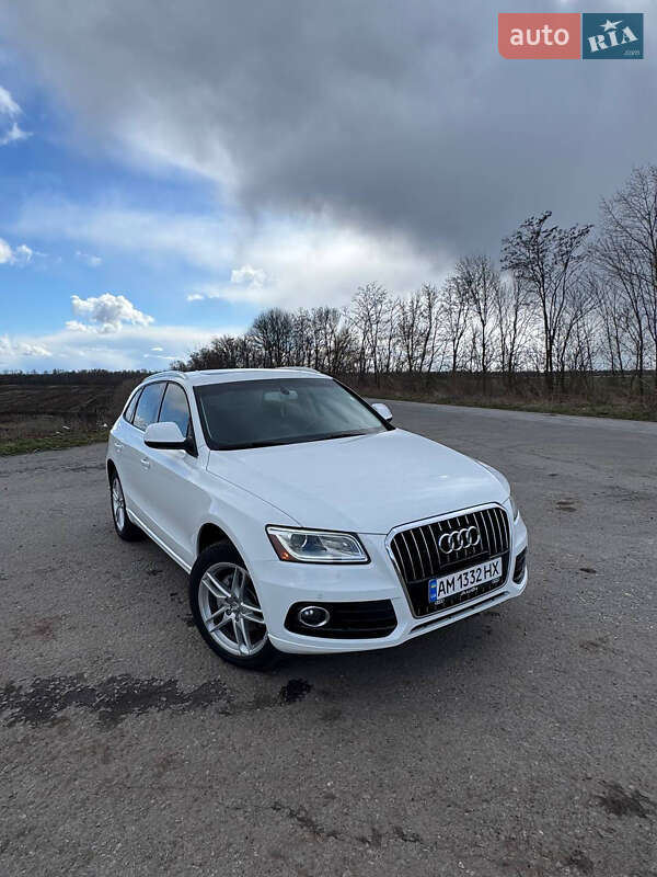 Внедорожник / Кроссовер Audi Q5 2014 в Романове