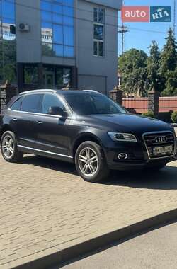 Внедорожник / Кроссовер Audi Q5 2016 в Ровно