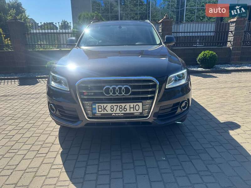 Внедорожник / Кроссовер Audi Q5 2016 в Ровно
