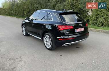 Внедорожник / Кроссовер Audi Q5 2019 в 