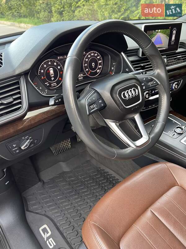 Внедорожник / Кроссовер Audi Q5 2019 в Ровно фото 2 Внедорожник / Кроссовер Audi Q5 2019 в Ровно