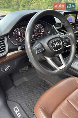 Внедорожник / Кроссовер Audi Q5 2019 в 