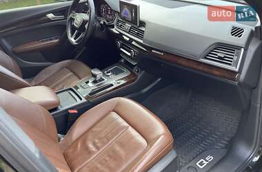Внедорожник / Кроссовер Audi Q5 2019 в 