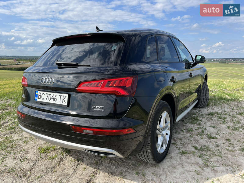 Внедорожник / Кроссовер Audi Q5 2018 в Львове