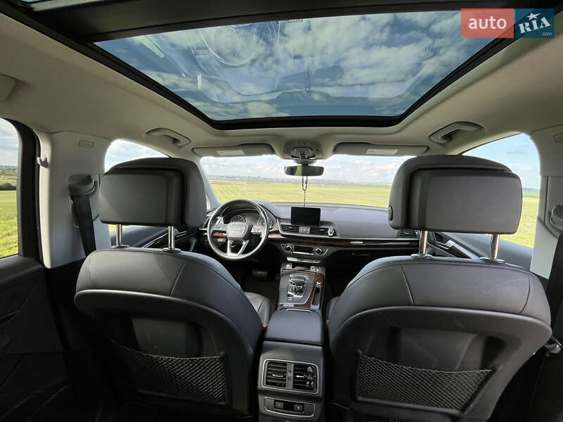 Внедорожник / Кроссовер Audi Q5 2018 в Львове
