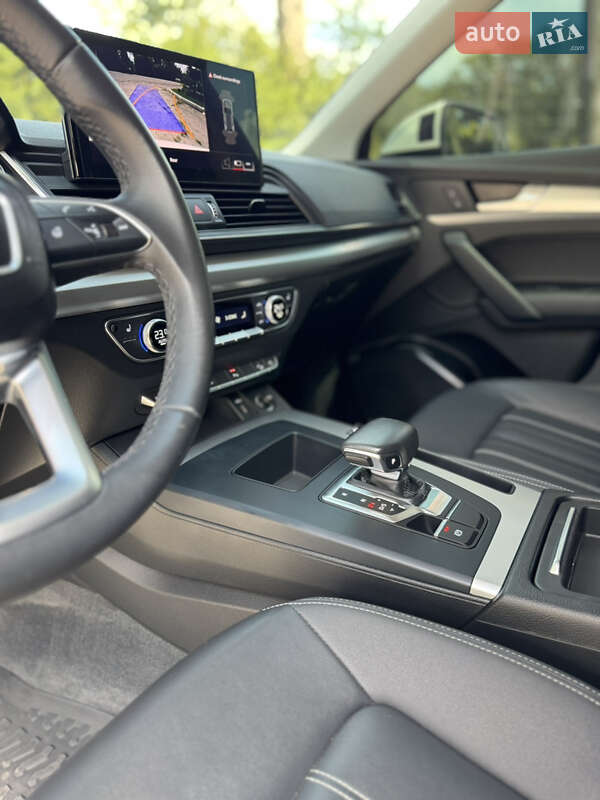 Внедорожник / Кроссовер Audi Q5 2020 в Шепетовке