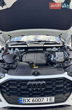 Внедорожник / Кроссовер Audi Q5 2020 в 