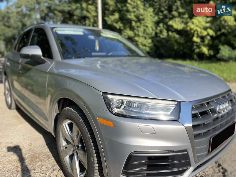 Позашляховик / Кросовер Audi Q5 2018 в Луцьку фото 4 Позашляховик / Кросовер Audi Q5 2018 в Луцьку