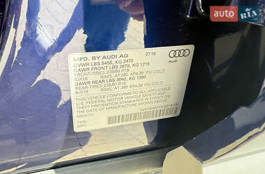 Внедорожник / Кроссовер Audi Q5 2018 в 