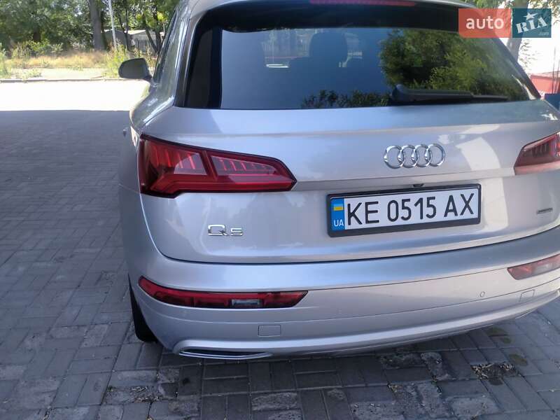 Внедорожник / Кроссовер Audi Q5 2019 в Днепре