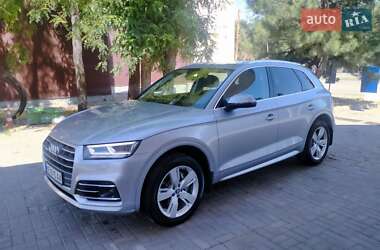 Внедорожник / Кроссовер Audi Q5 2019 в 