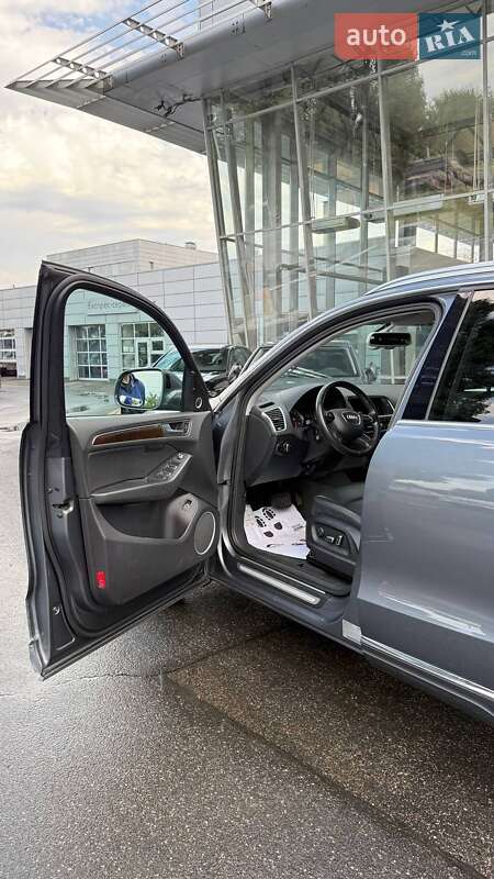 Внедорожник / Кроссовер Audi Q5 2014 в Киеве