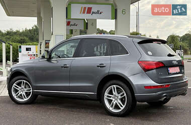 Внедорожник / Кроссовер Audi Q5 2017 в 