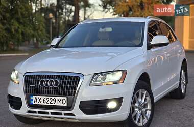 Внедорожник / Кроссовер Audi Q5 2010 в Харькове