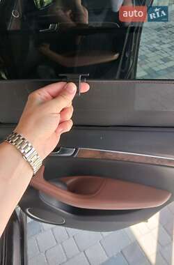 Внедорожник / Кроссовер Audi Q5 2009 в 