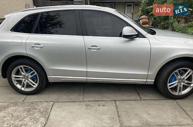 Позашляховик / Кросовер Audi Q5 2012 в Іршаві