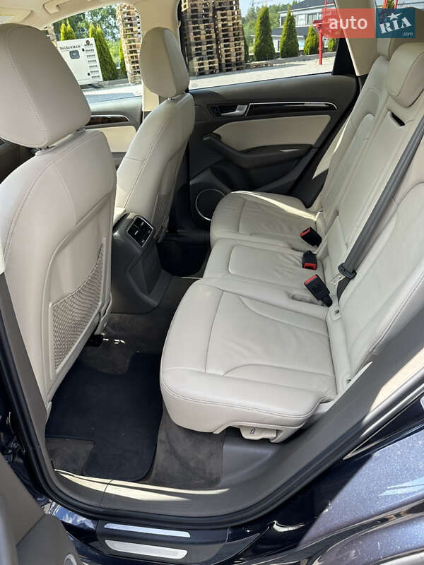 Внедорожник / Кроссовер Audi Q5 2016 в Тернополе