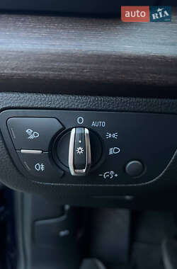 Внедорожник / Кроссовер Audi Q5 2021 в 