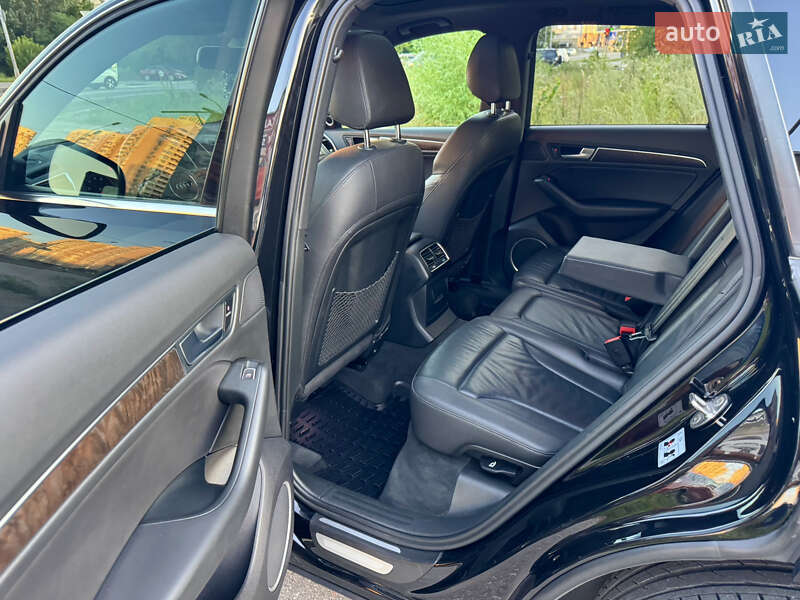 Внедорожник / Кроссовер Audi Q5 2014 в Киеве