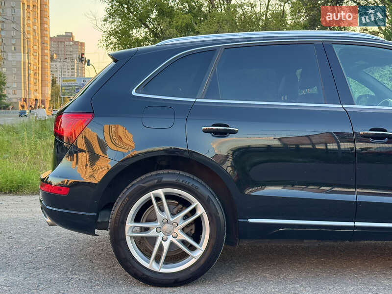 Внедорожник / Кроссовер Audi Q5 2014 в Киеве