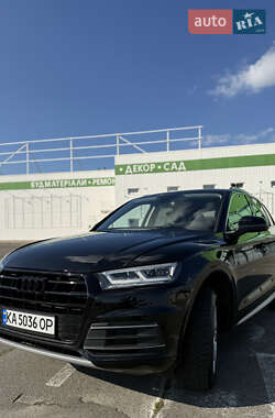 Внедорожник / Кроссовер Audi Q5 2018 в 