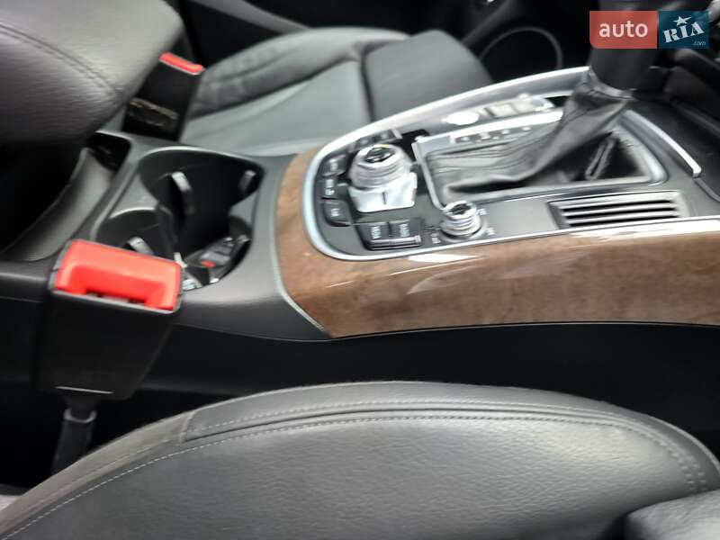 Внедорожник / Кроссовер Audi Q5 2014 в Луцке