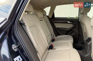 Внедорожник / Кроссовер Audi Q5 2015 в 
