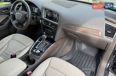 Внедорожник / Кроссовер Audi Q5 2015 в 