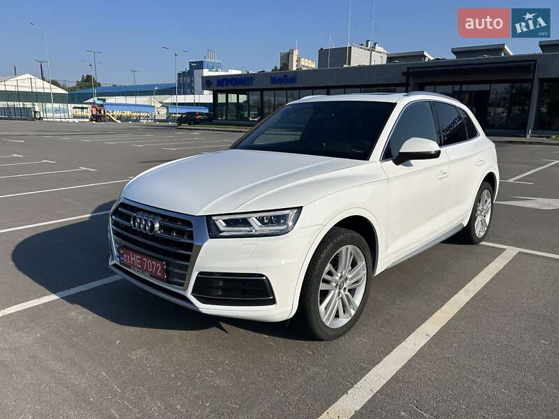 Внедорожник / Кроссовер Audi Q5 2018 в Киеве
