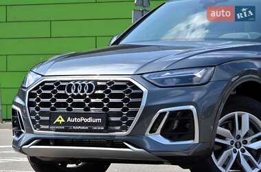 Внедорожник / Кроссовер Audi Q5 2022 в 